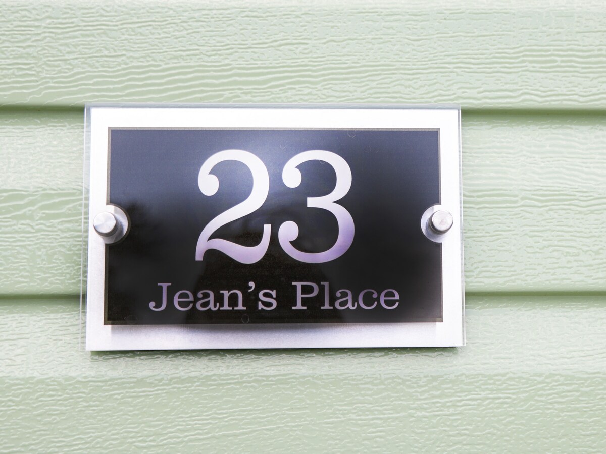 Jean's Place