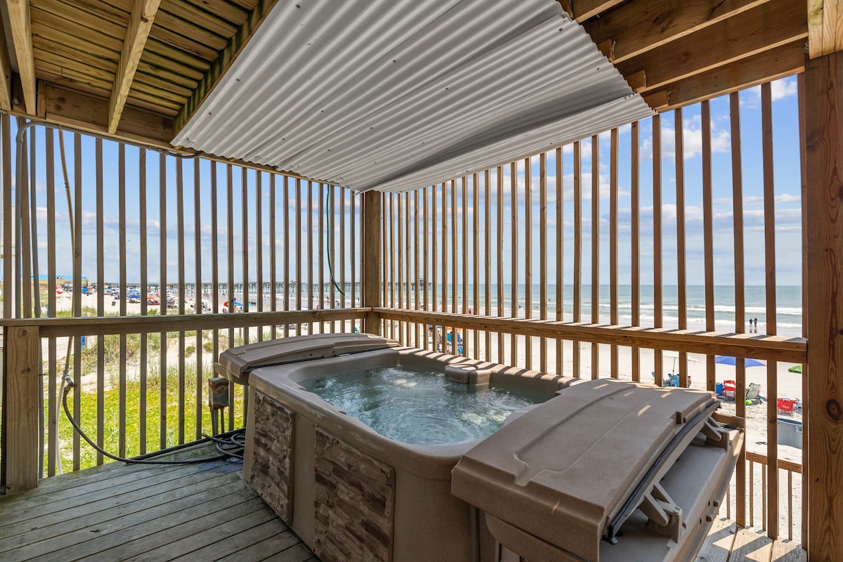 5BR Oceanfront Unit w/ Hot Tub | 7 Days Grace #1