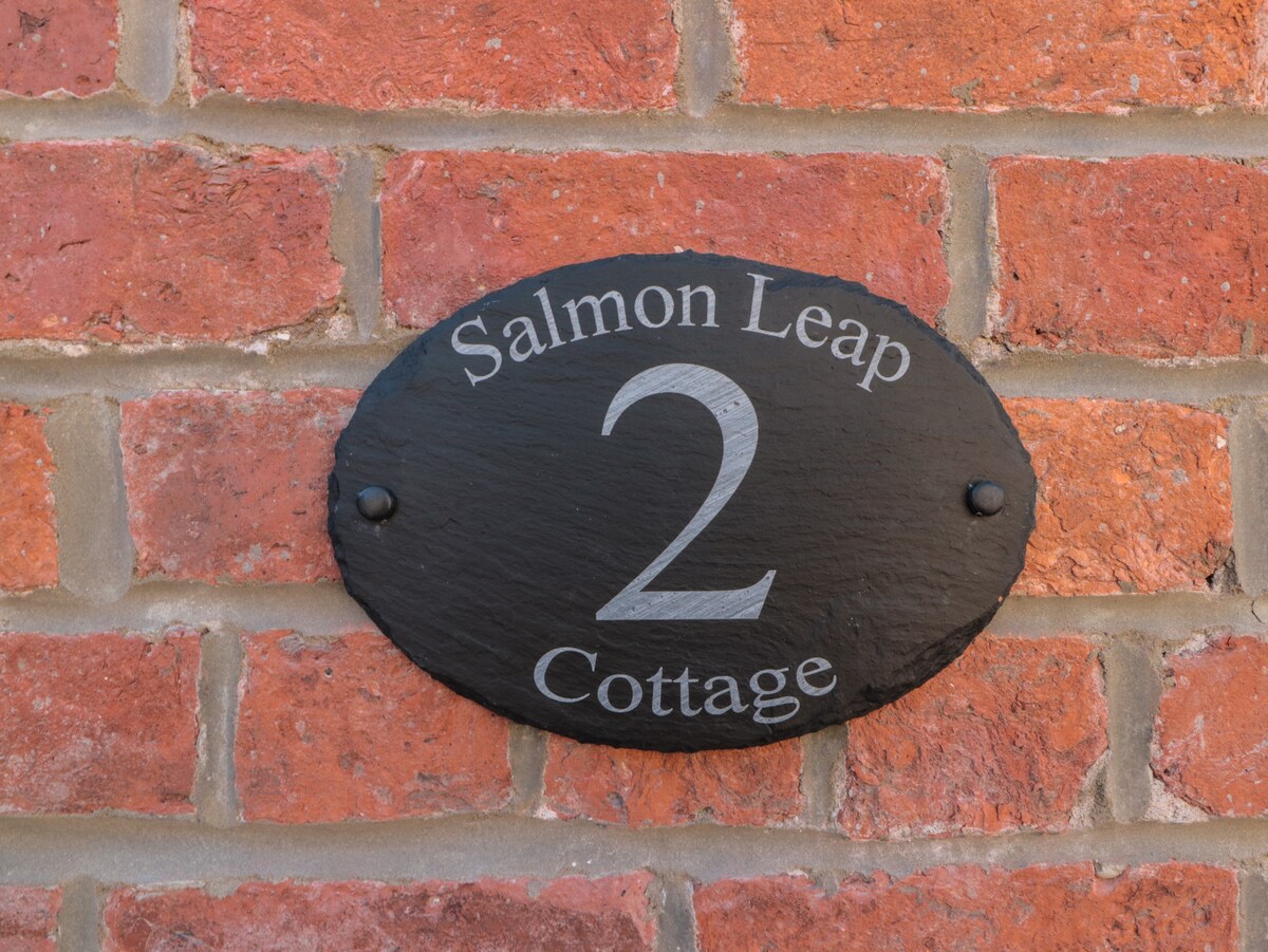 Salmon Leap Cottage 2