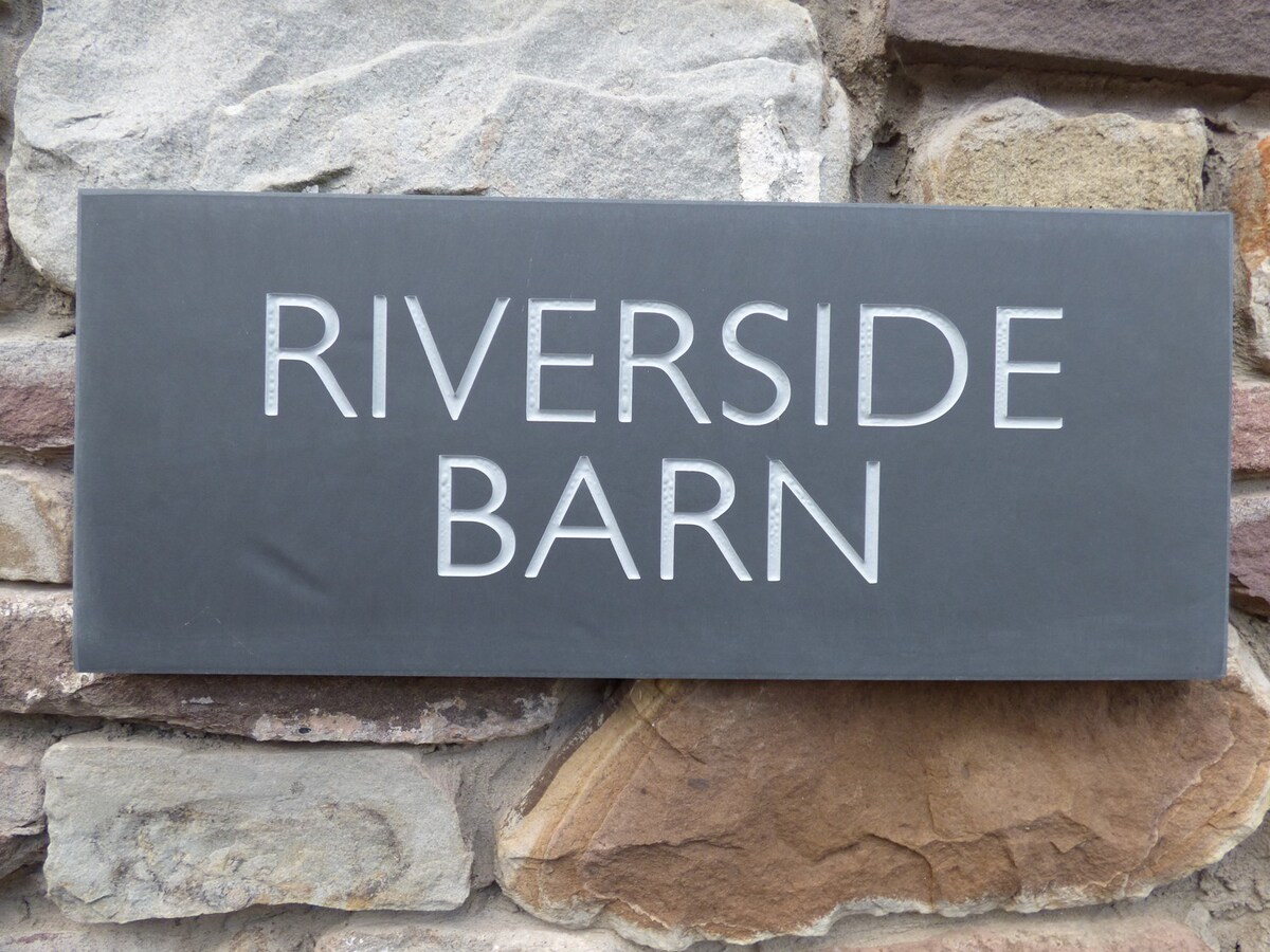 Riverside Barn