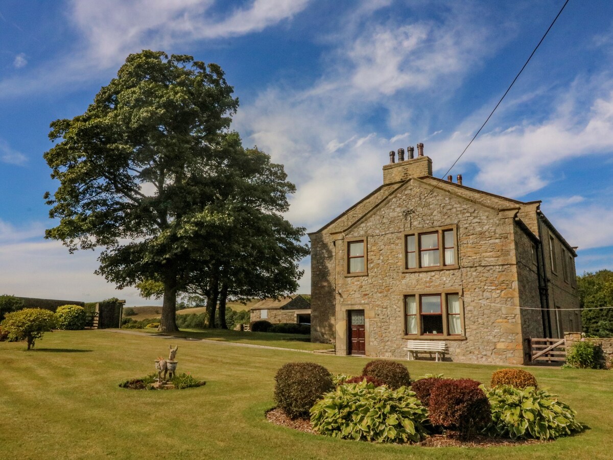 Low Skibeden Cottage