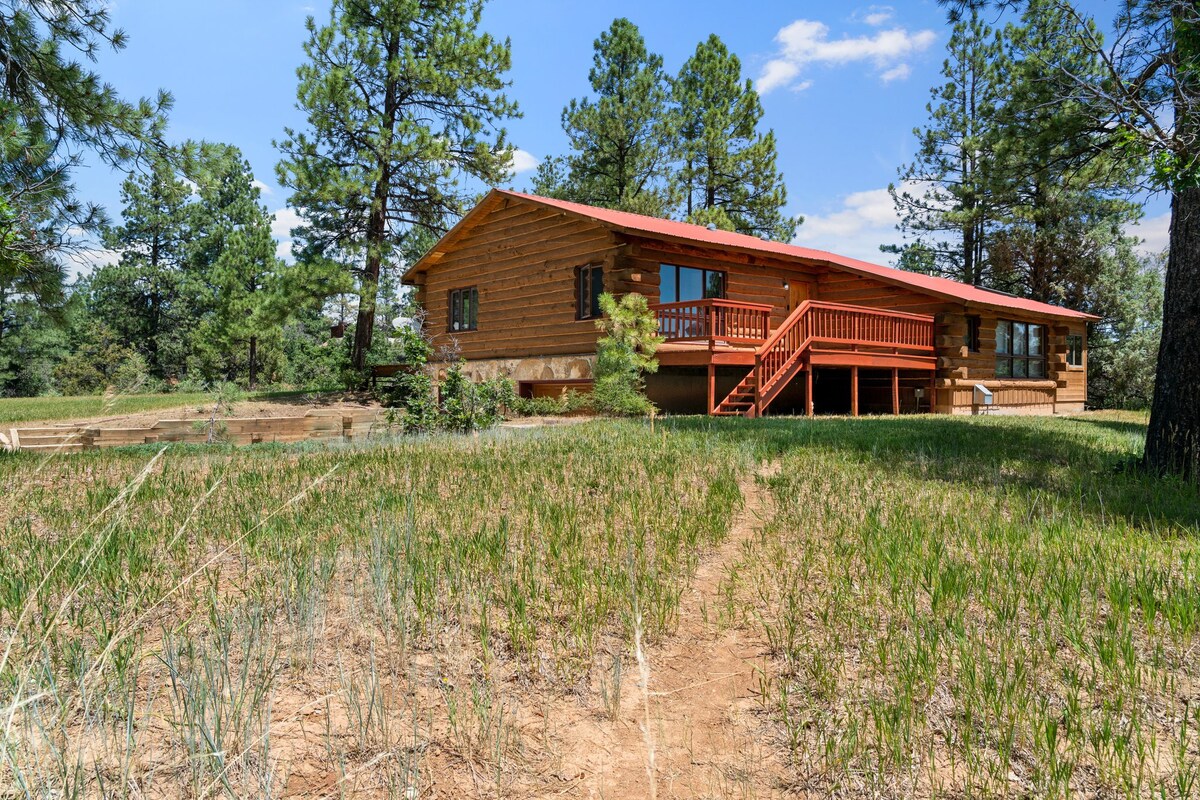 Modern Log Cabin, Great Deck, 10 min from Durango!