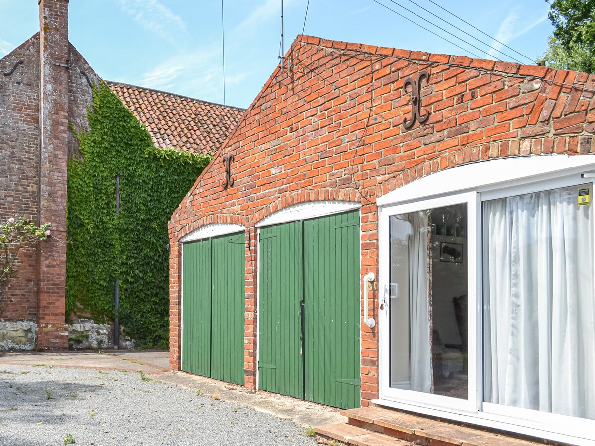 The Old Farm Cottage