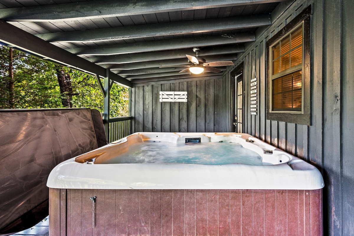 *宽敞的10卧室度假屋！ 私人泳池+热水浴缸！ *