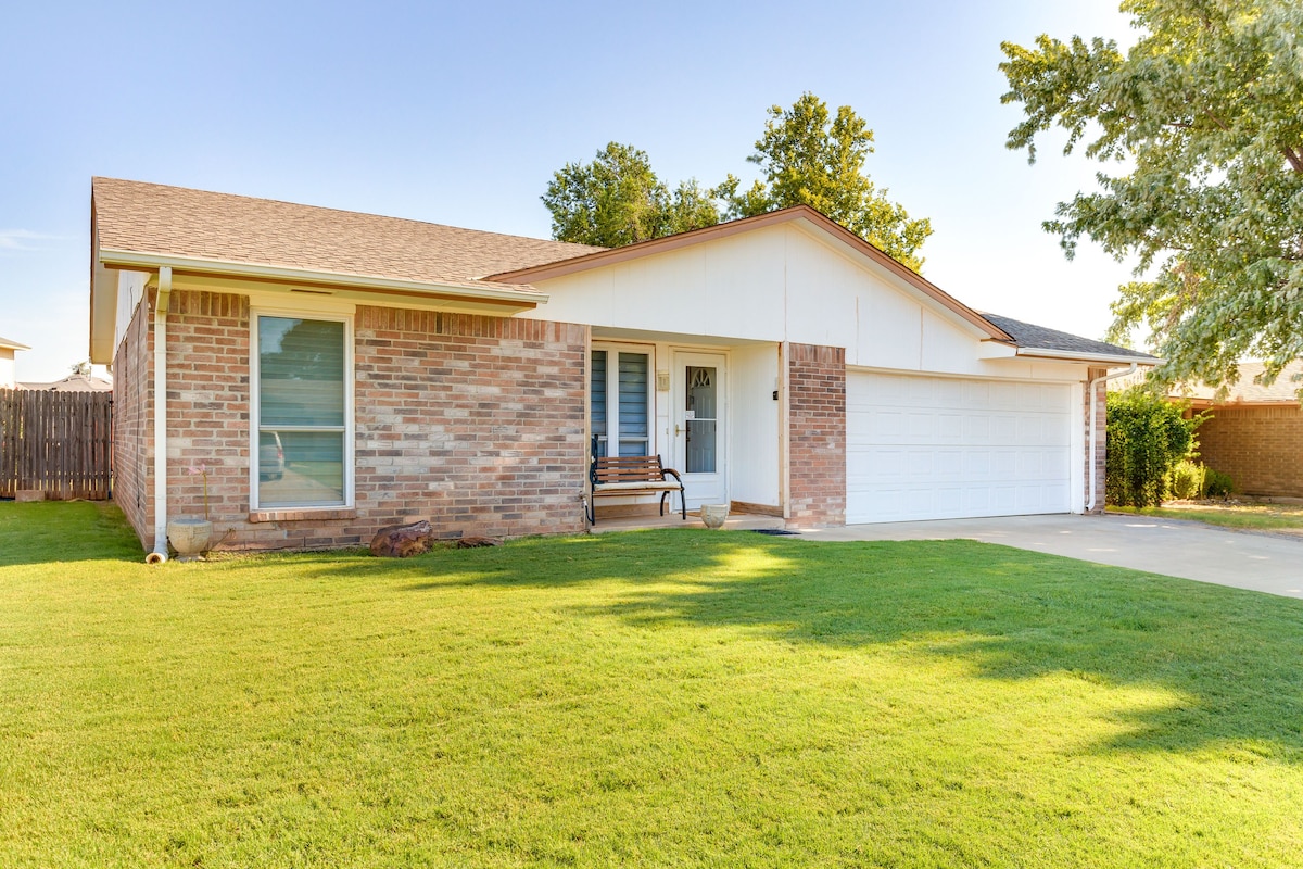 Cozy Oklahoma Retreat w/ Covered Patio & Gas Grill