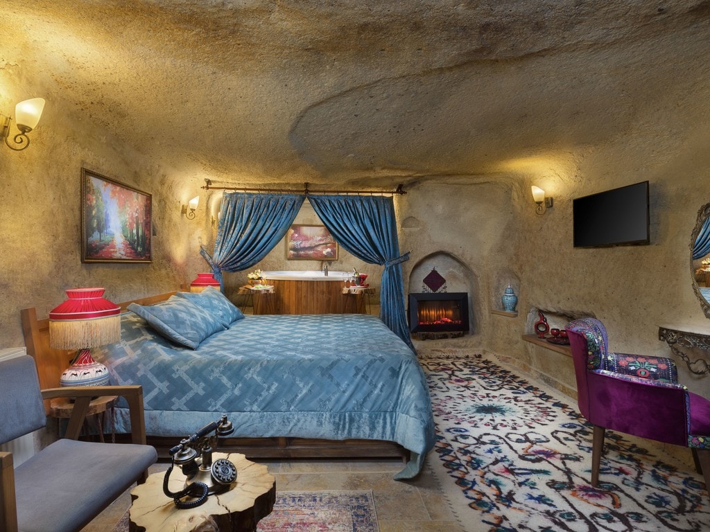 Splendid Cave Hotel - 201 Deluxe Double Cave Room