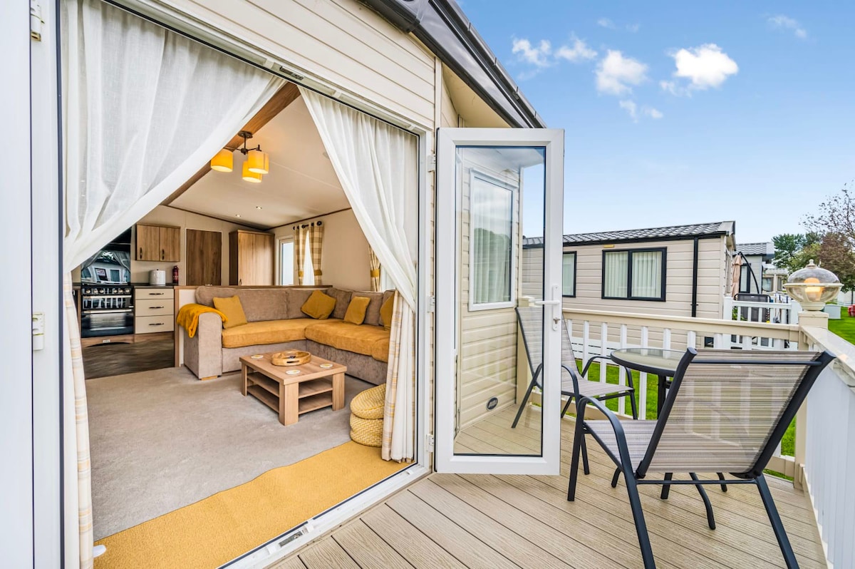 Your Ultimate Holiday Rental at Pevensey Bay