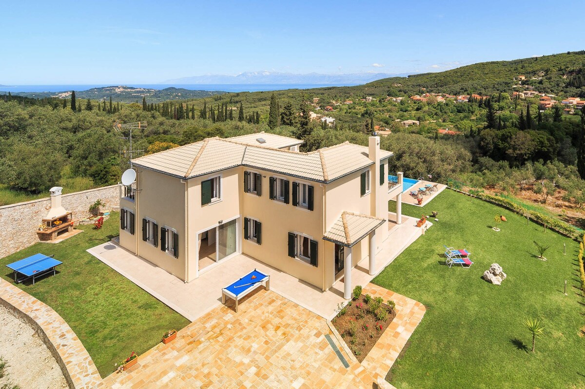 Villa Gina by Villa Plus