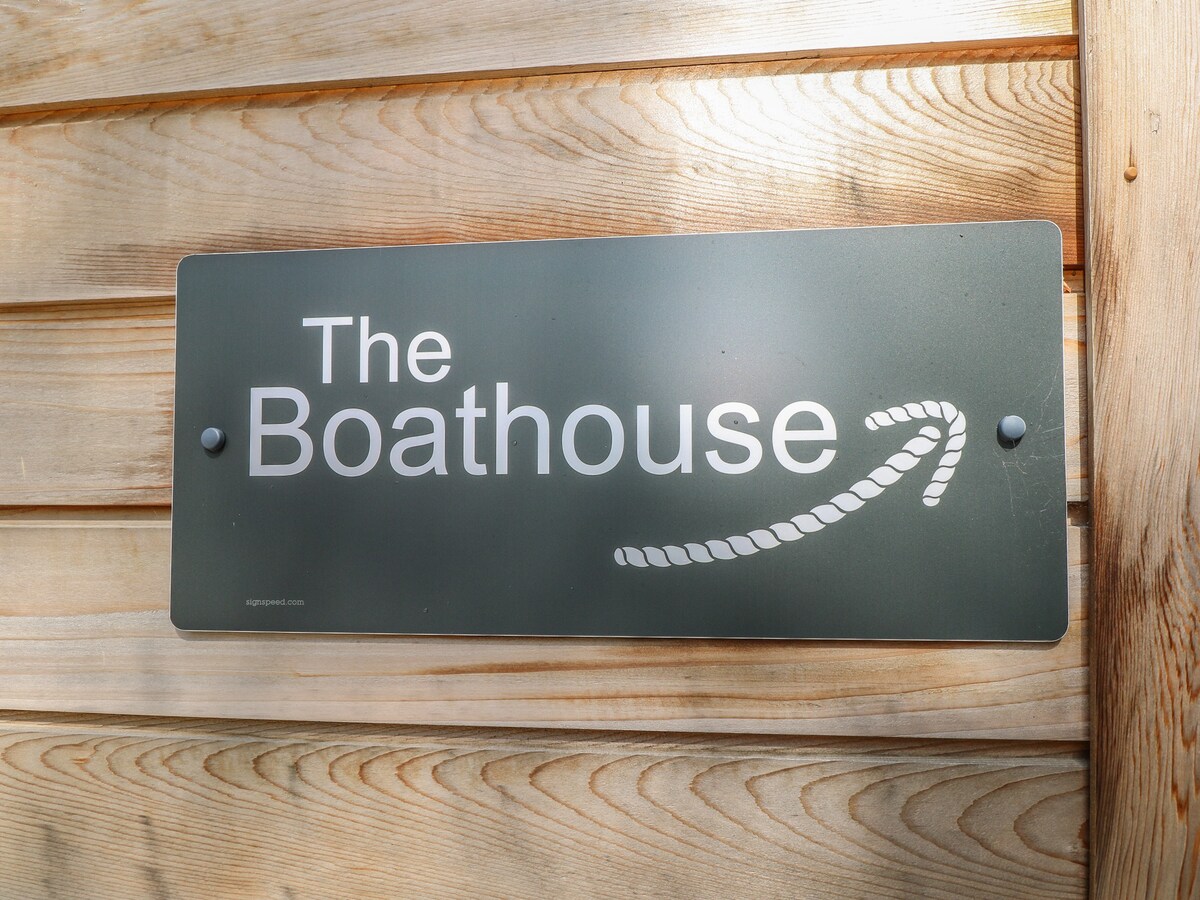 The Boathouse