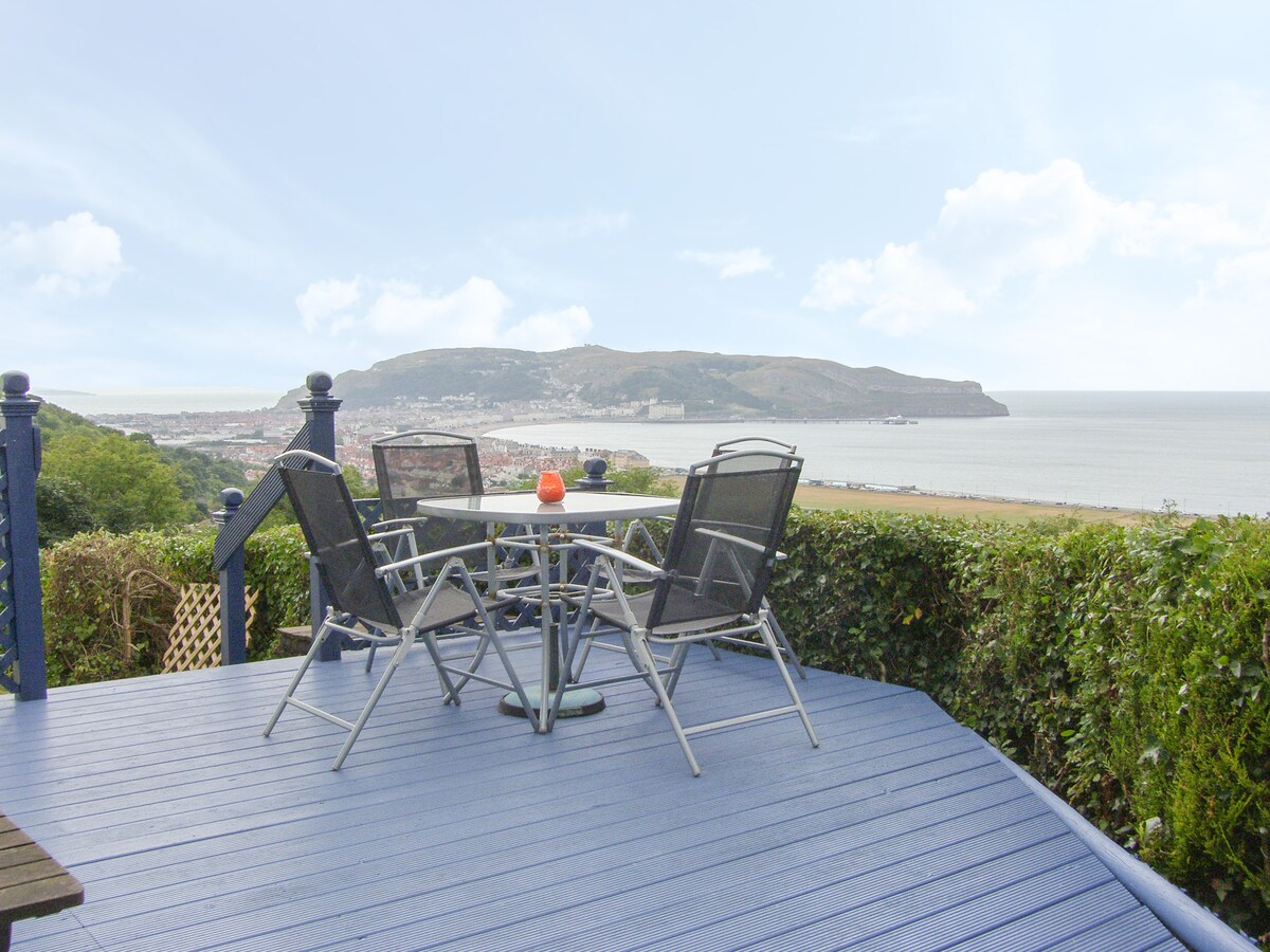 Two Bays and the Orme View Cottage