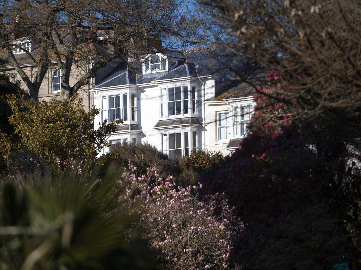 Myrtle House Penzance