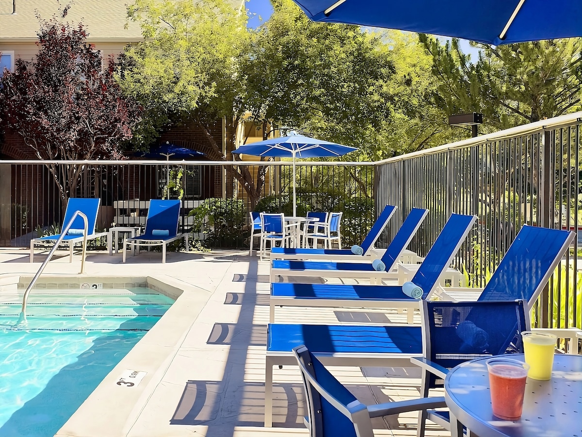 Discover Arizona! Free Breakfast, Outdoor Pool!