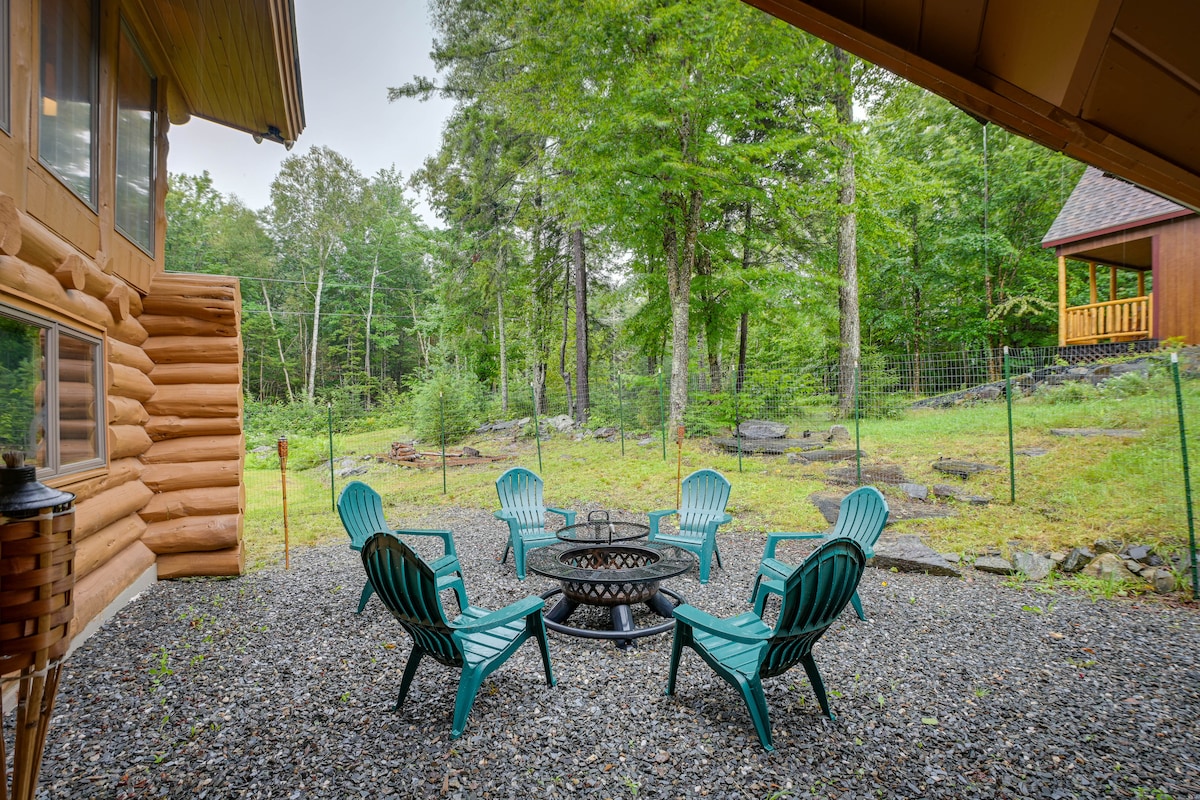 Secluded Greenville Cabin: Walk to Moosehead Lake!