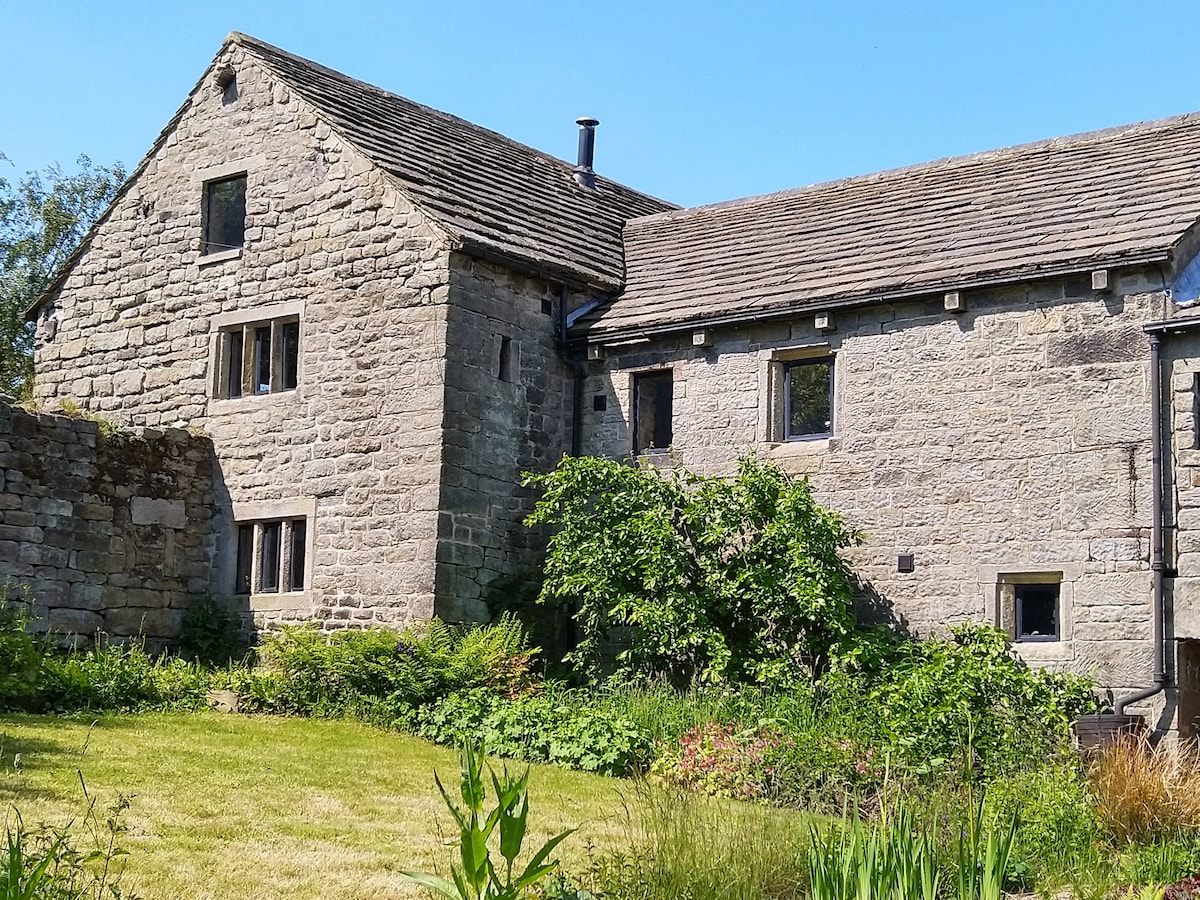 Wyndell Cruck Cottage