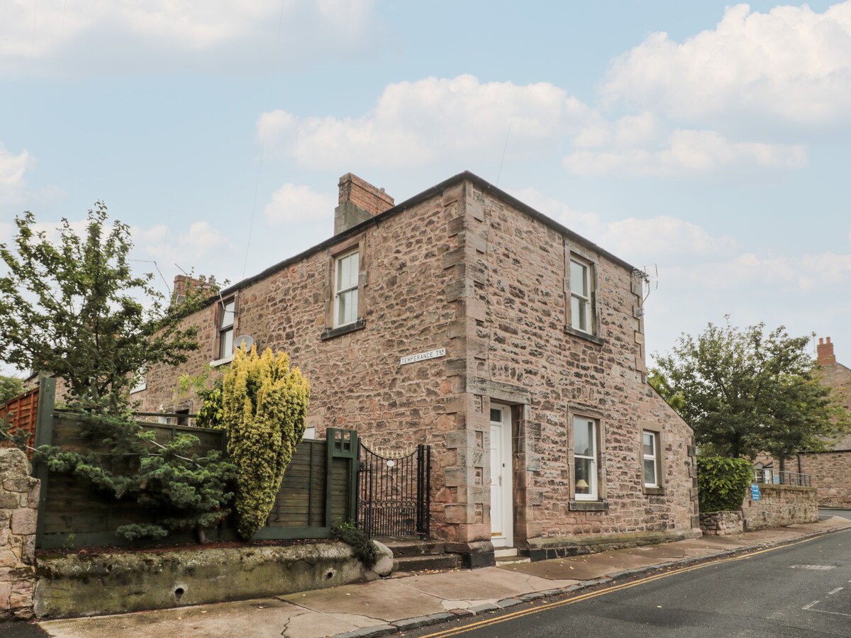 Islestone, 1 Temperance Terrace