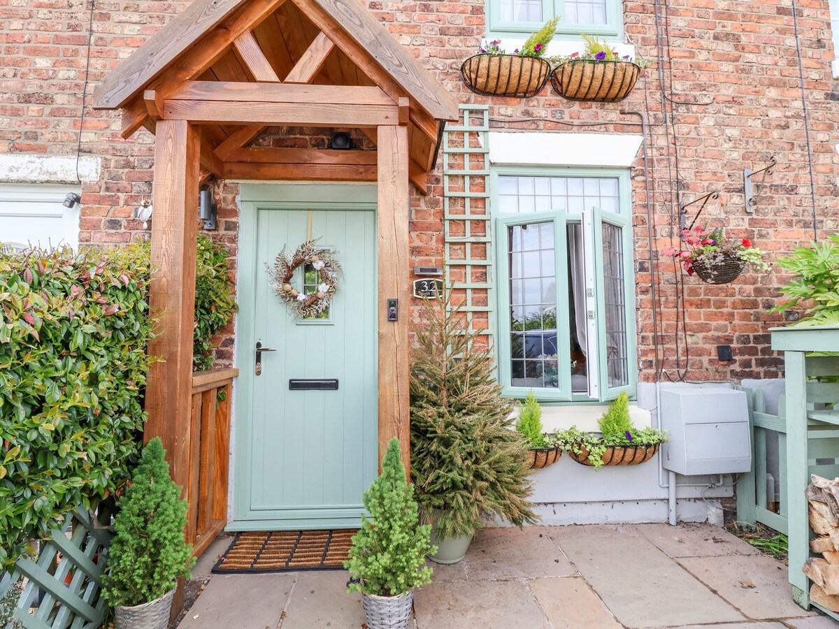 Wisteria Cottage