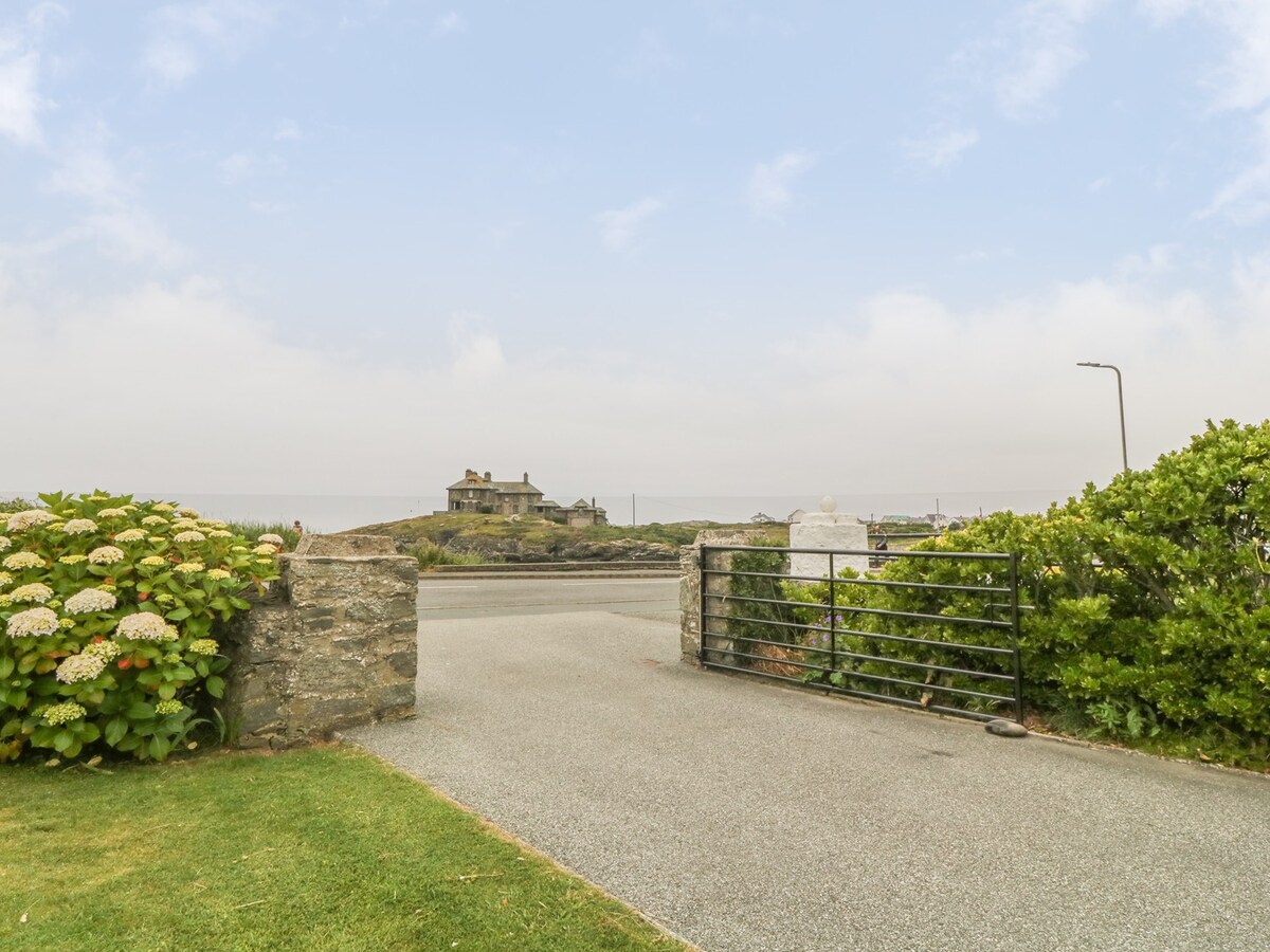 The Beach House Trearddur Bay