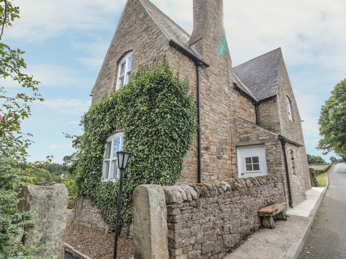 Newbiggin Cottage