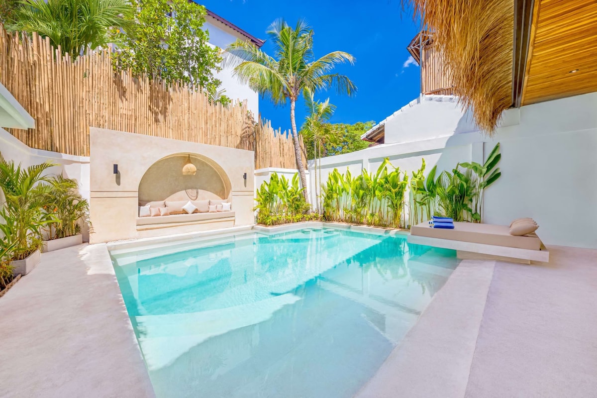 Villa Waikiki - Brand New 4BDR with huge Pool