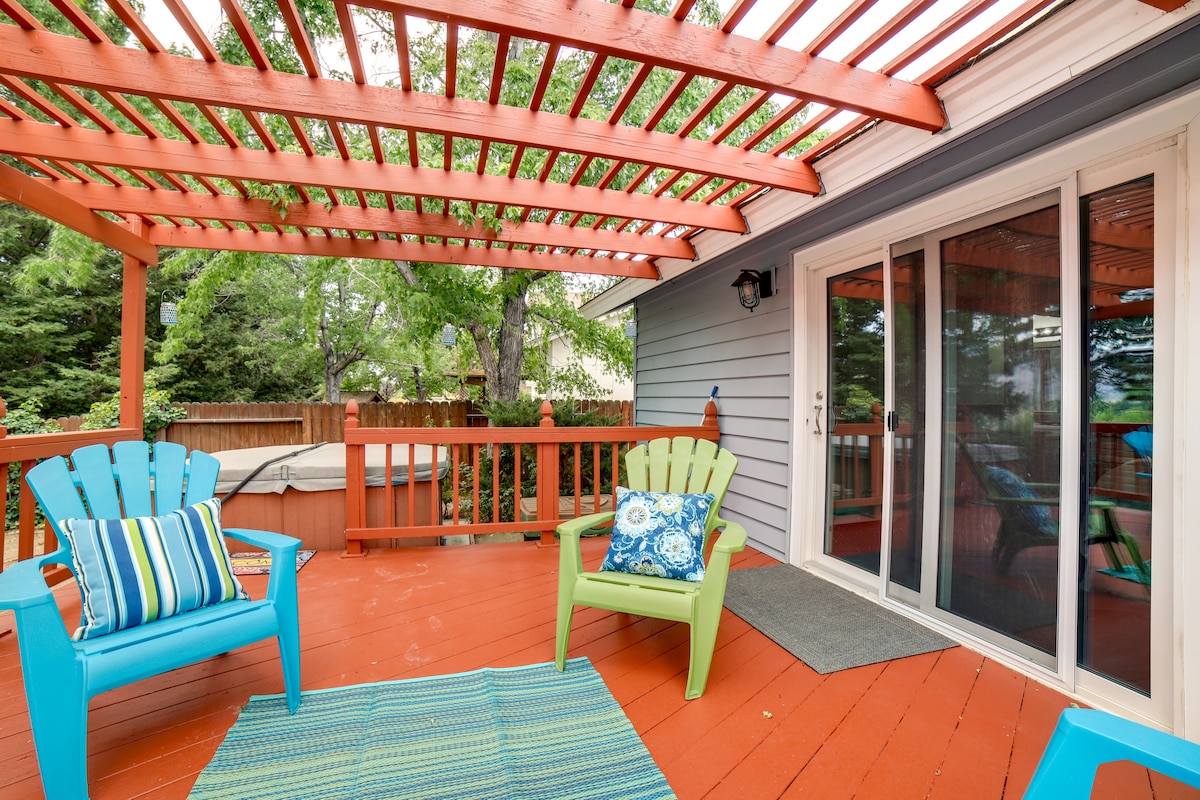 Pet-Friendly Reno Hideaway w/ Private Hot Tub!