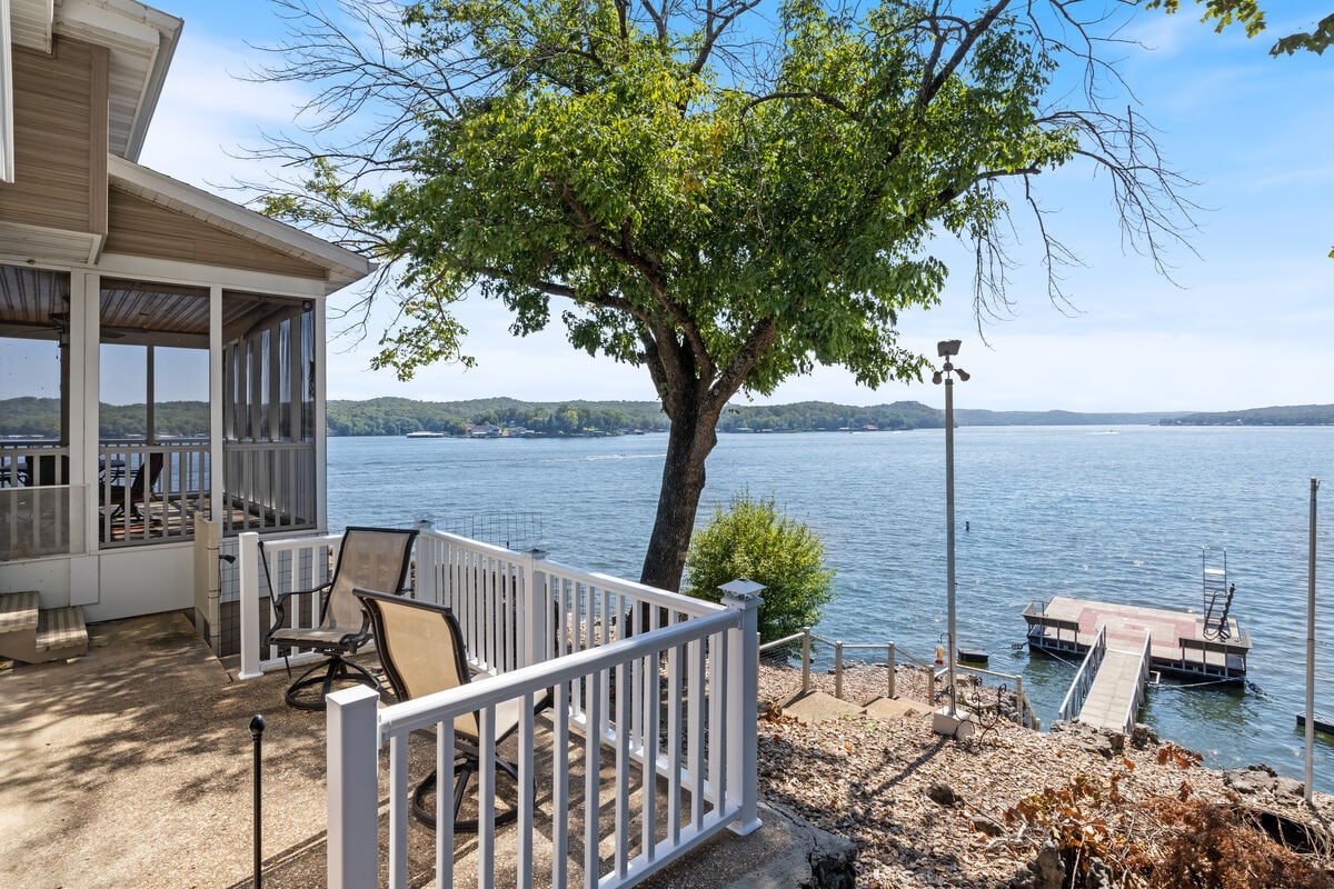 Incredible Views with Fishing Beds & Swim Dock