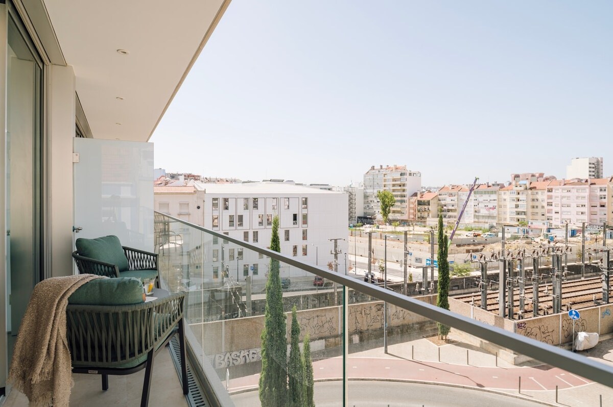 Minturno - 2 bedrooms and balcony in Alvalade