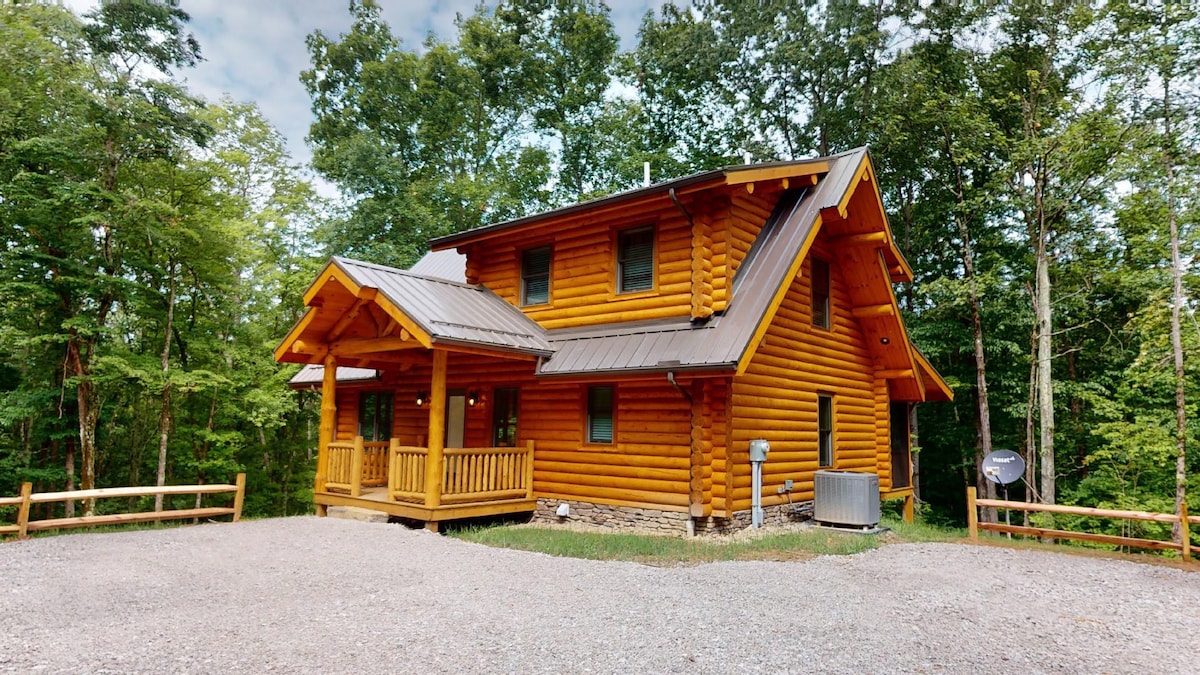 "Rustic Elegance" @ The Cabins at Rustic Ridge