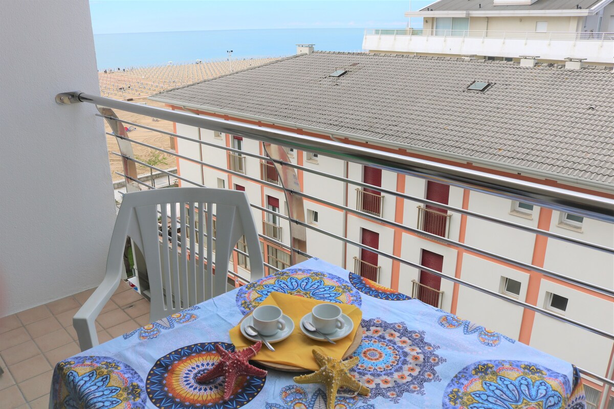 Beach front apartment with sea view - Beahost