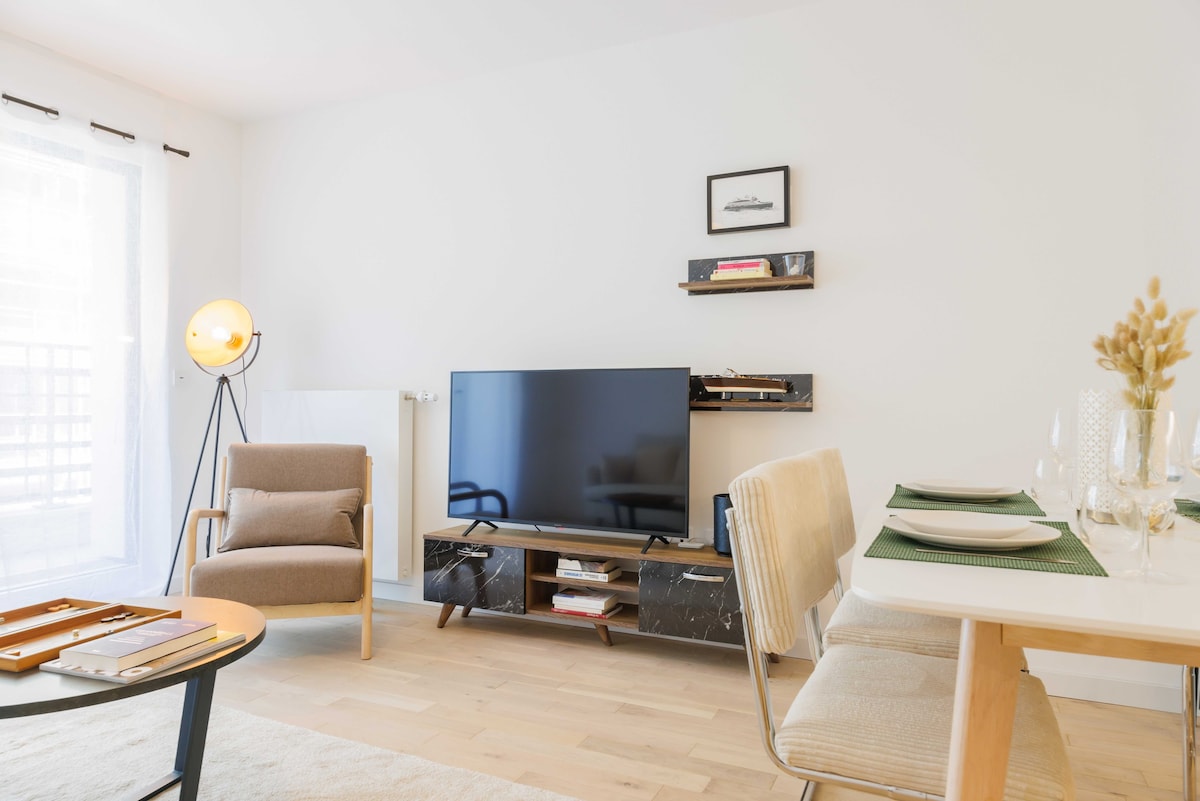 Modern apartment 2BR - Marché aux puces de Paris S