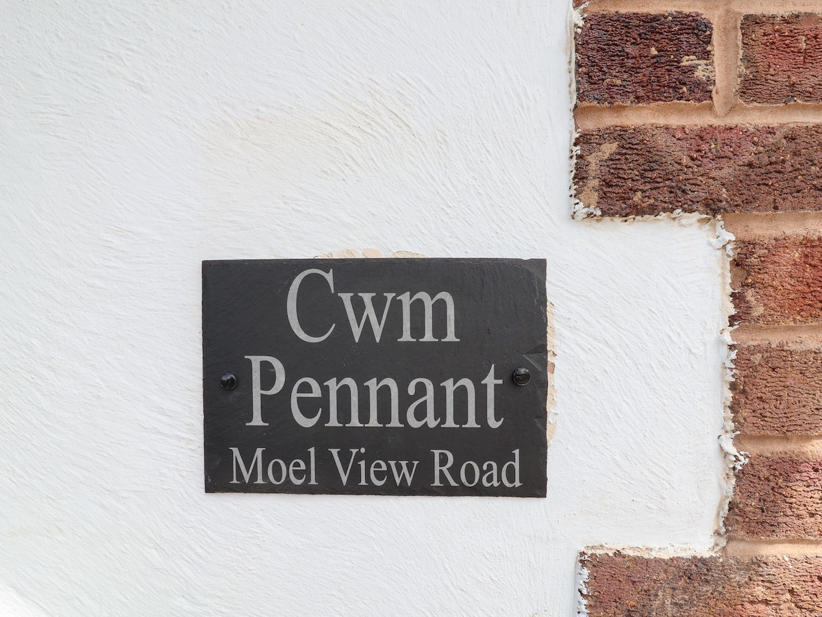 Cwm Pennant