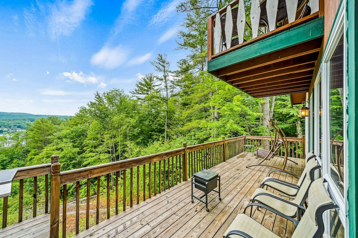 Secluded 3BR -  amazing lake views & private dock