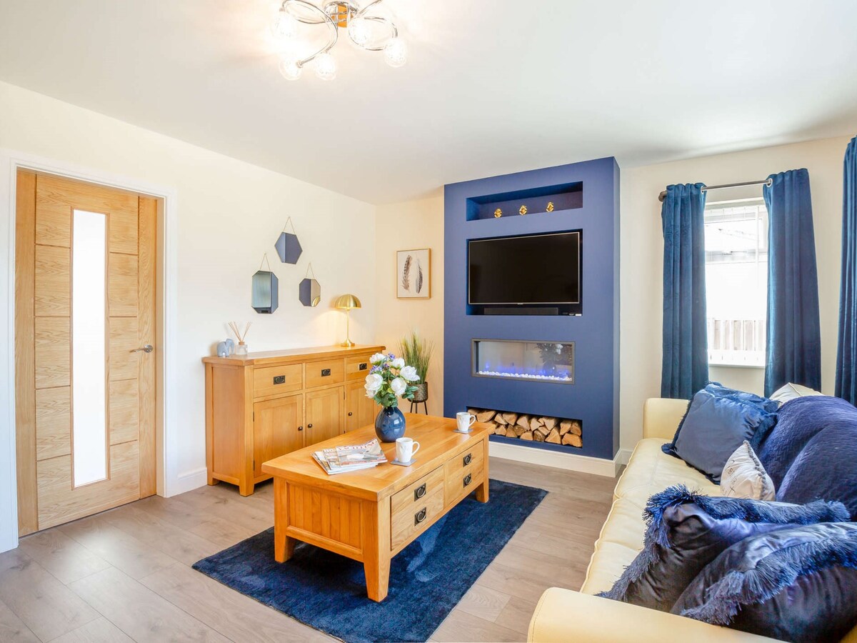 3 Bed in Conwy  (87866)
