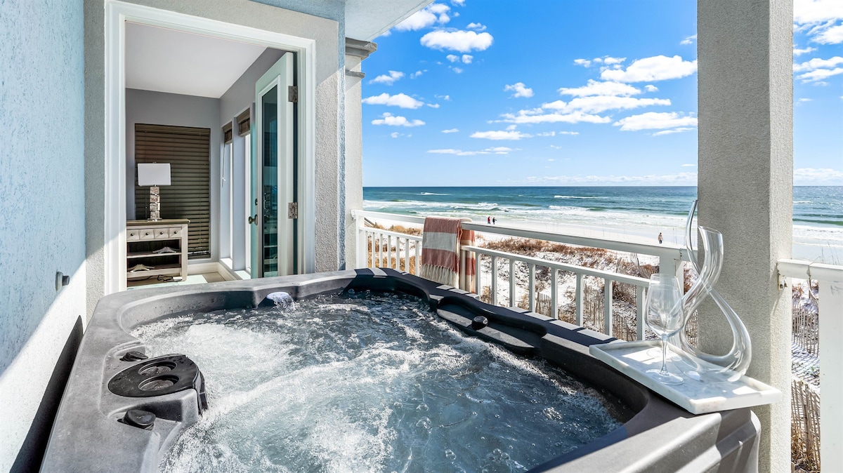 Luxury on Private Beach: Hot Tub, 5 King Suites