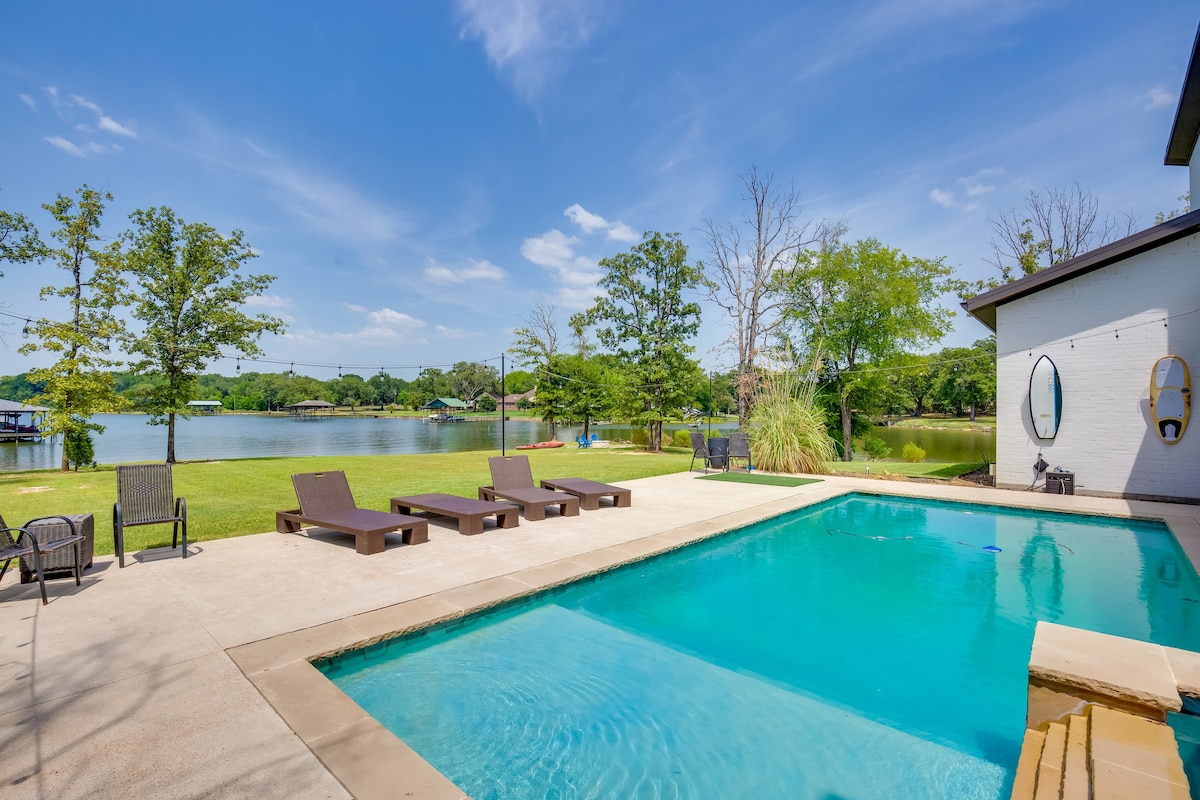 High-End Home on Cedar Creek Reservoir w/ Pool!