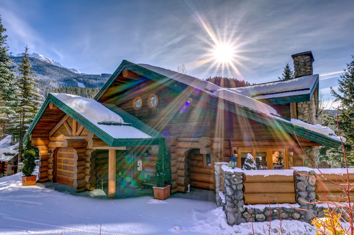 Ski-in-Ski-ut度假木屋、热水浴缸、台球桌、景观
