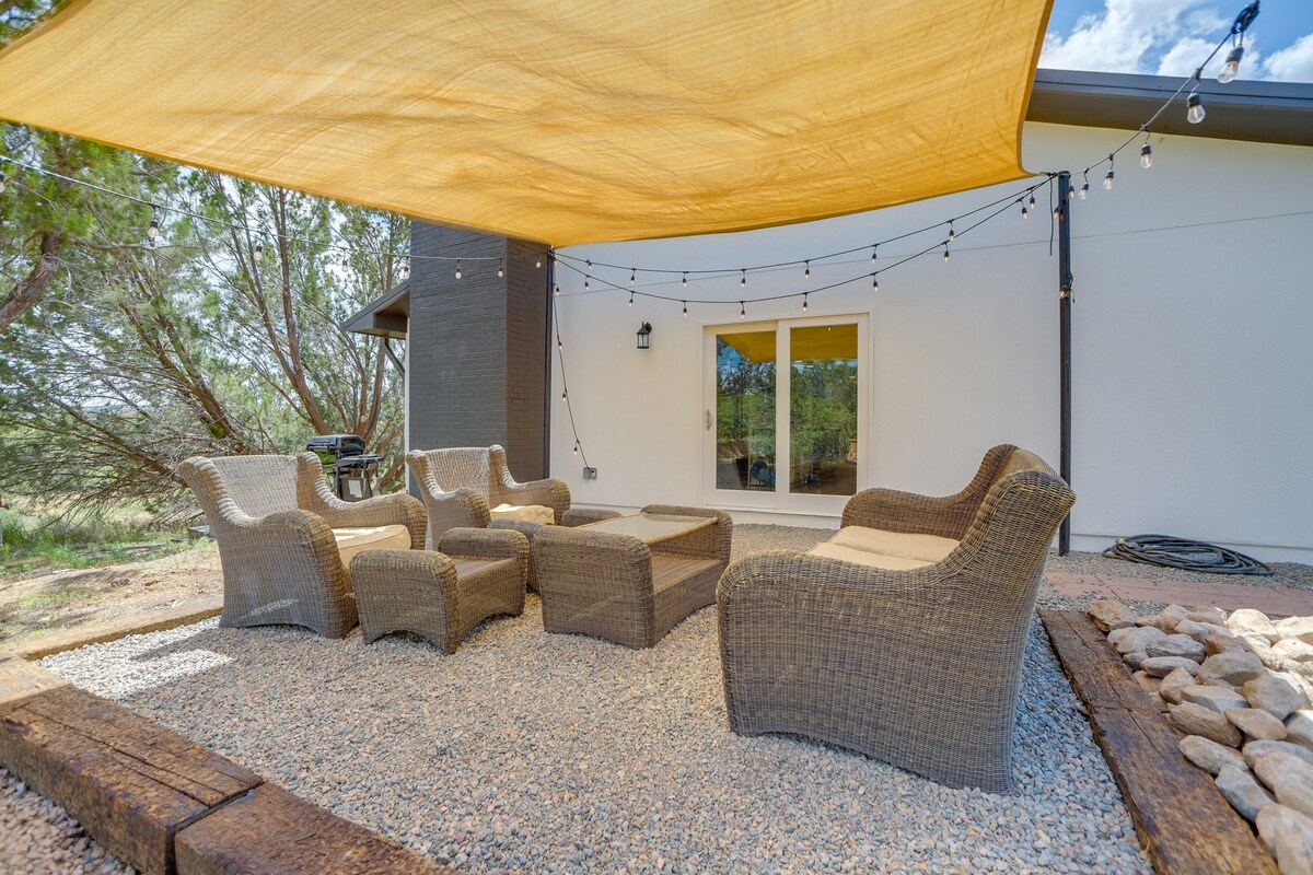 Tranquil Edgewood Retreat with Patio & Grill!