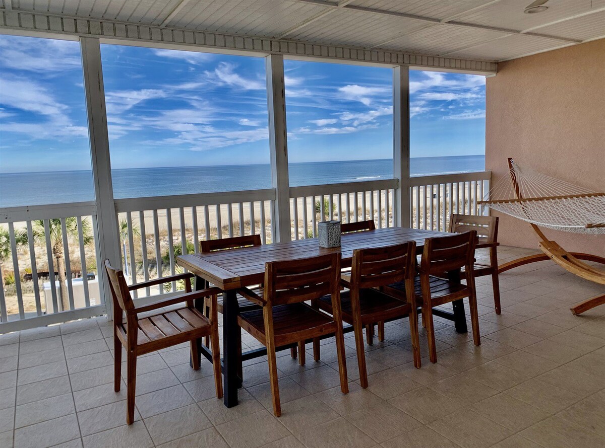Insanely Gorgeous, Oceanfront, Top Floor Views