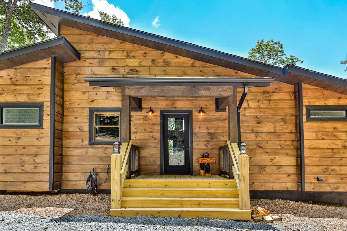 Starry Night Lodge | Morganton, GA