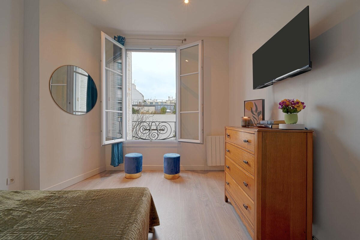 Calm and Cute - refreshed  small apartment in Boul