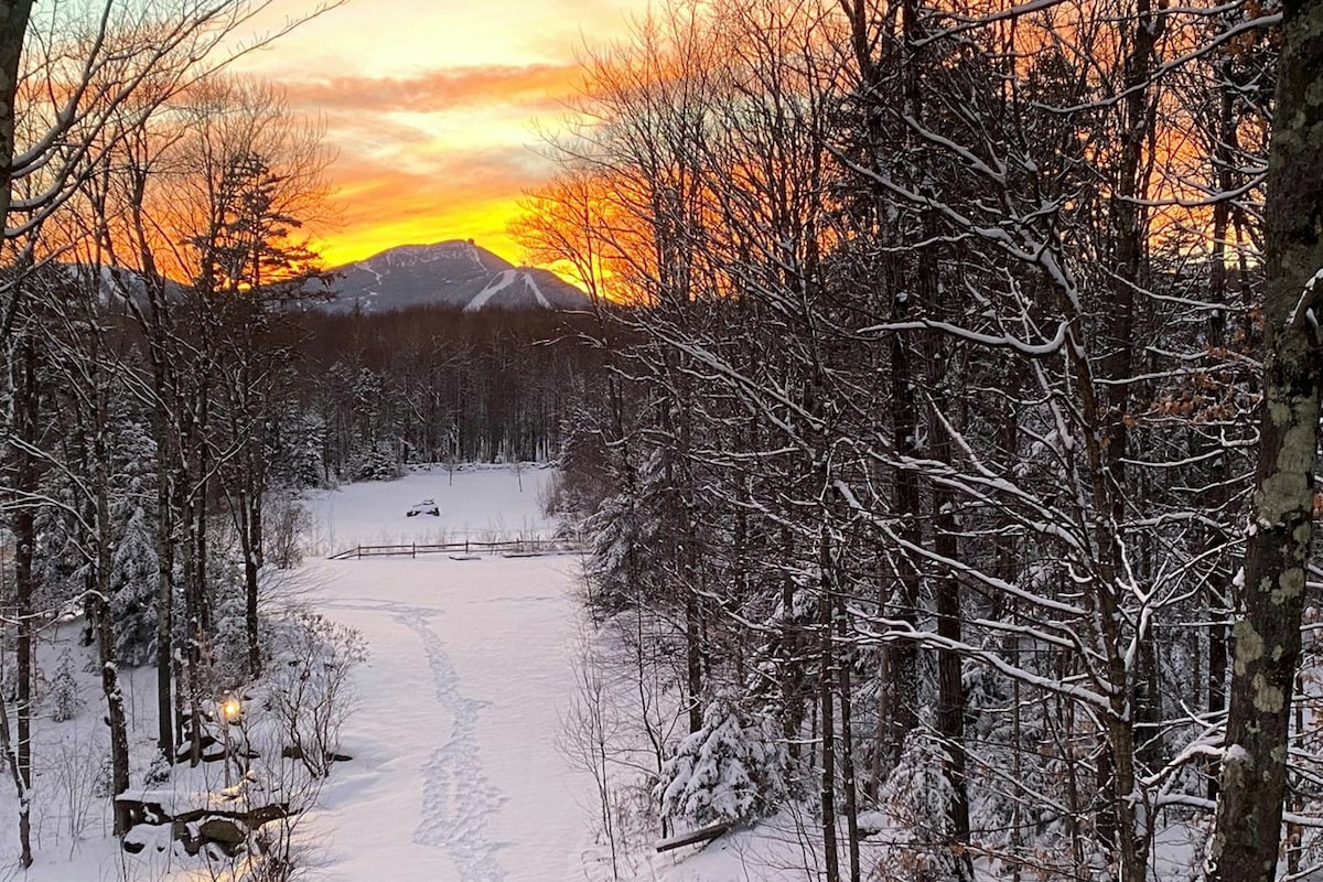 Secluded 4BR Mountainview | Sauna