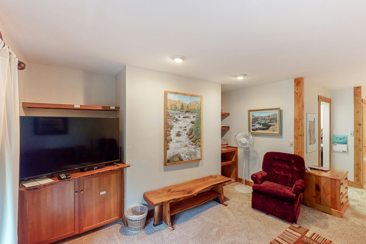 Secluded 1BR | Near Skiing | Hike to Mad River