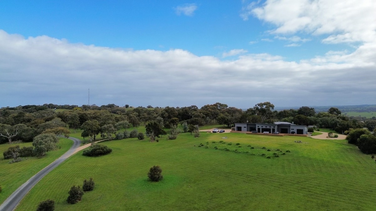 Waitpinga House