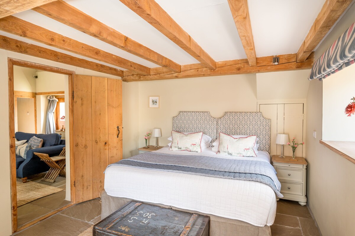 Manor Barn | East Ruston Cottages