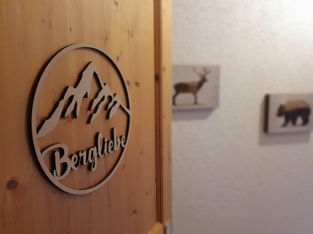 Haus Bergblick - Ferienwohnung Bergliebe