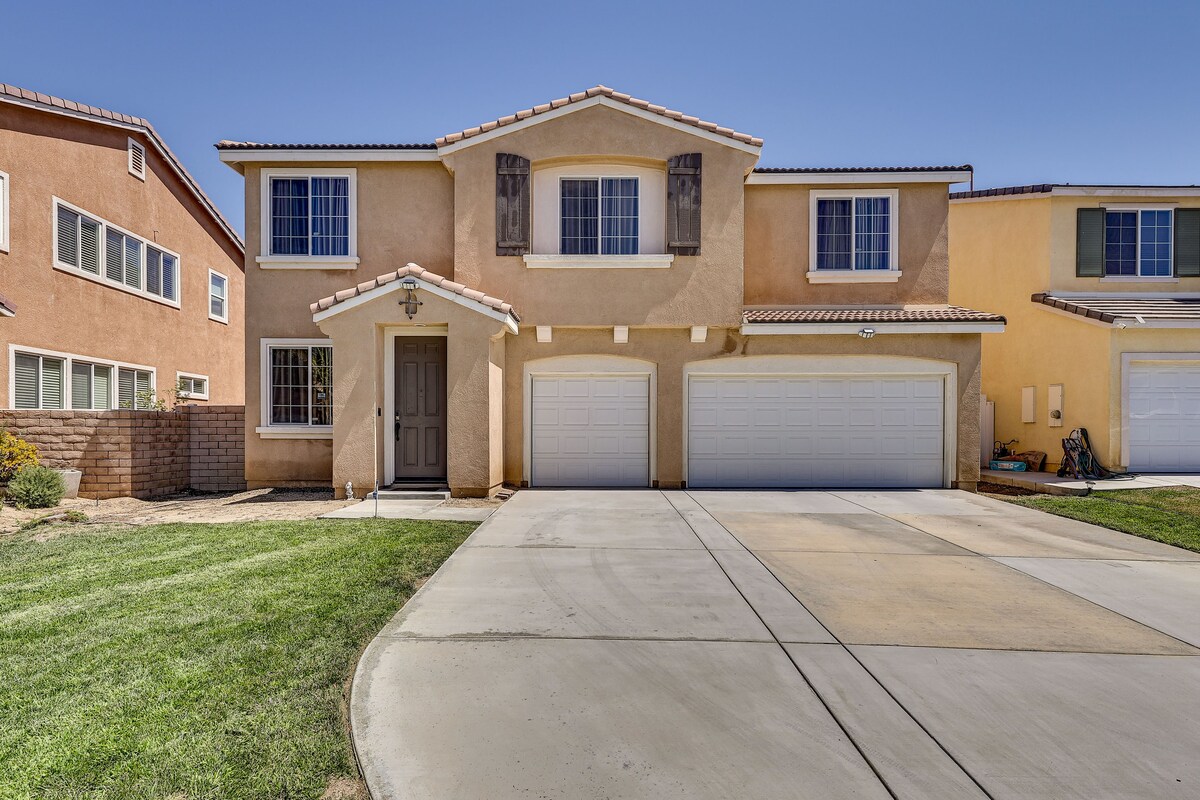 Large Menifee Home: 1 Block to Neighborhood Park!