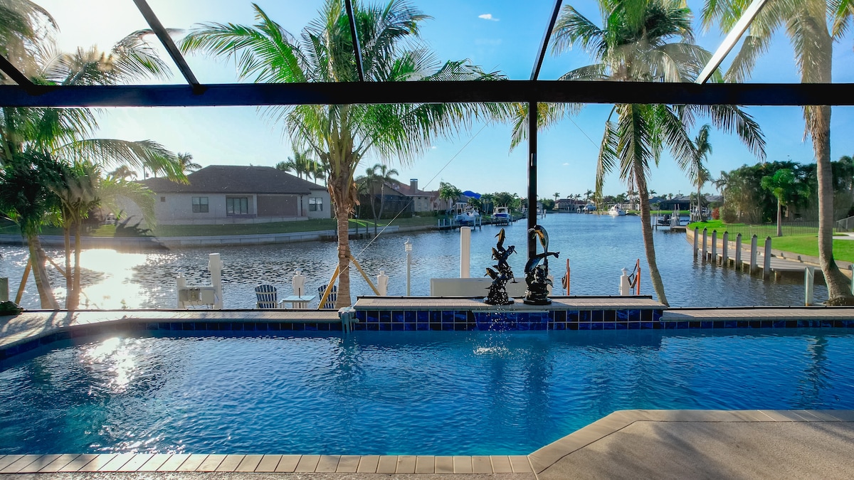 Luxury long waterview w/pool-kayaks-clubs-bikes!