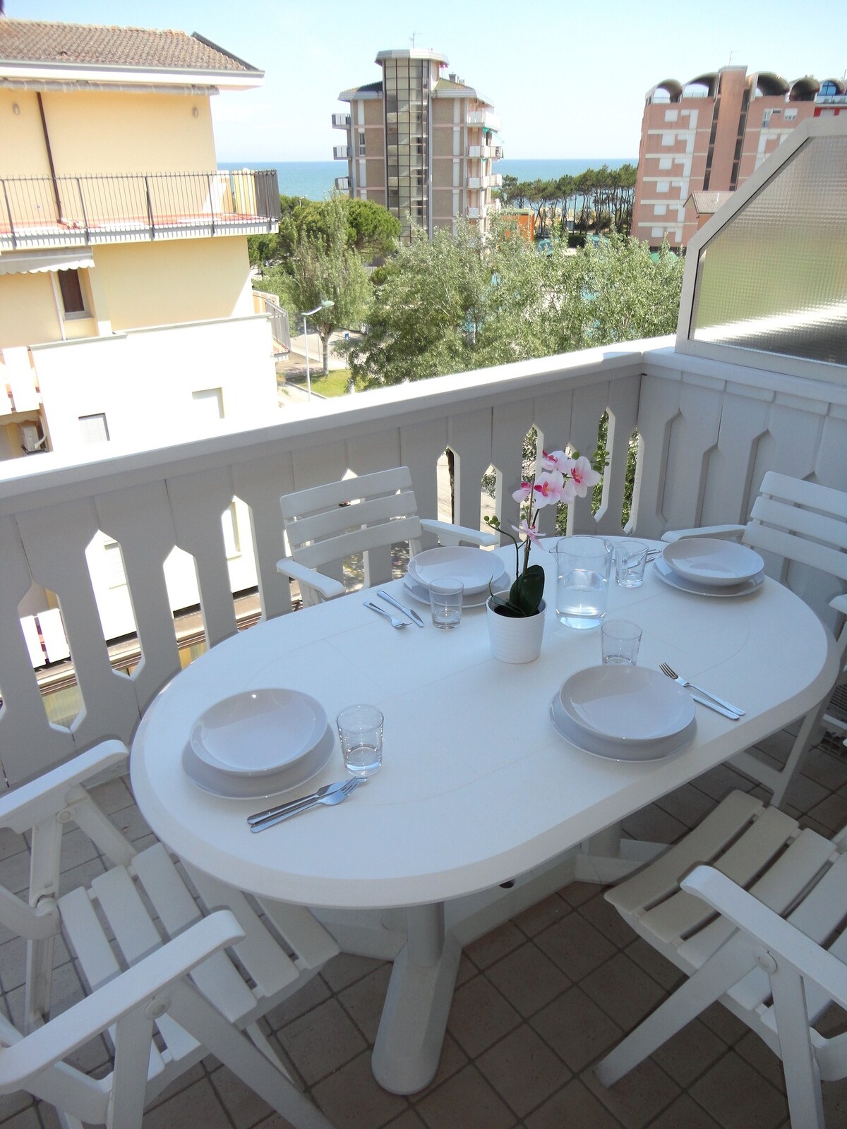 Nice Apartment with balcony For 6 People - by Beah