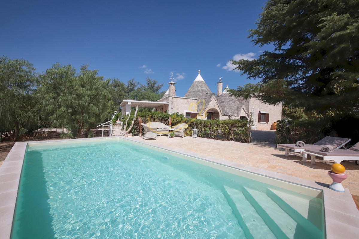 Trulli & Dimore - I Pagliericci “enjoy trulli”