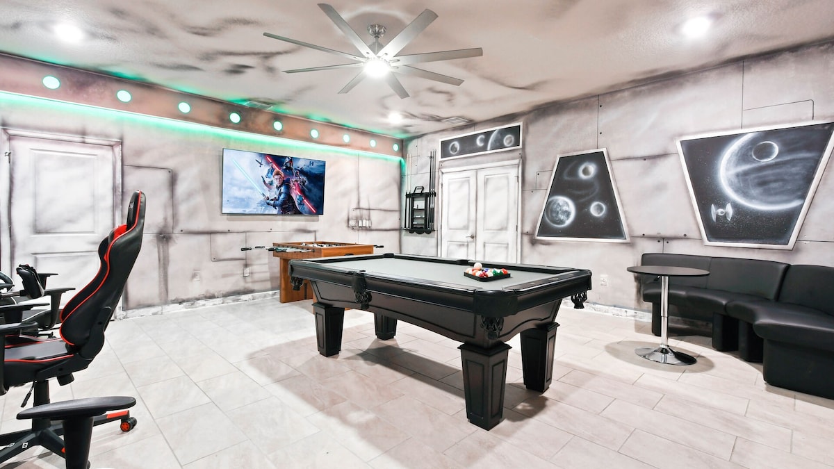 Storey Lake 9BR with Pool/Spa Star Wars Game Room