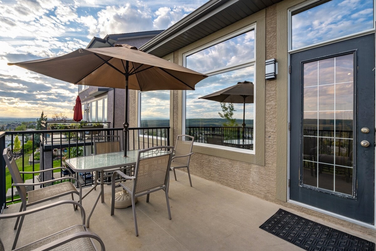 Springbluff Serenity with Panoramic Views